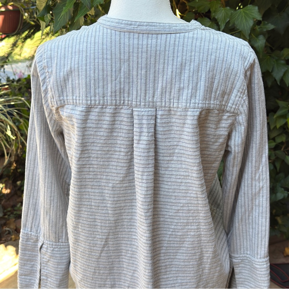 Madewell Light Gray Striped Split-Neck Tunic - image 5